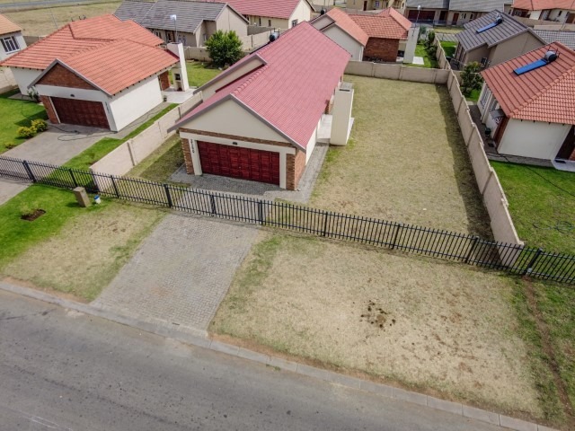 3 Bedroom Property for Sale in Waterkloof North West